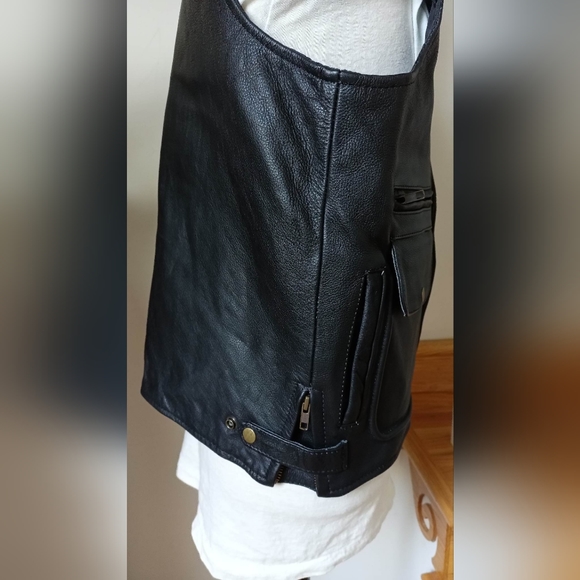 Xelement Leather Vest LIKE NEW! - Picture 2 of 5